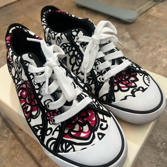 Coach Vibrant Floral Sneakers - Picture 2 of 3